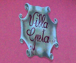 Particolare villa Greta - stemma di famiglia
